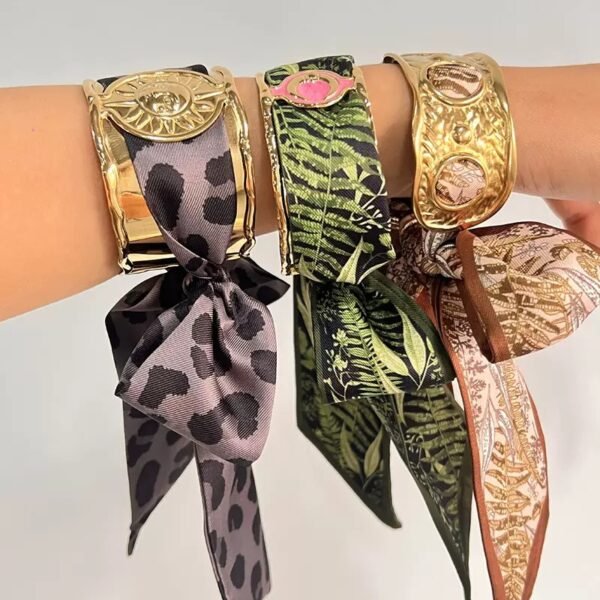 18k gold-plated bracelet and ribbon adjustable size